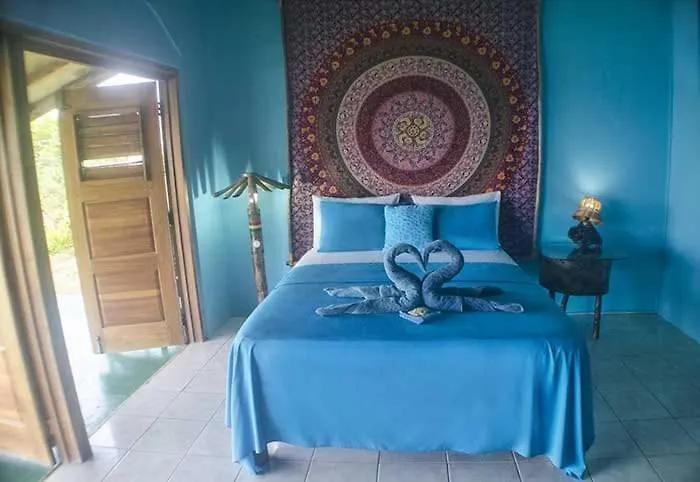 Go Natural Jamaica Guest House Port Antonio